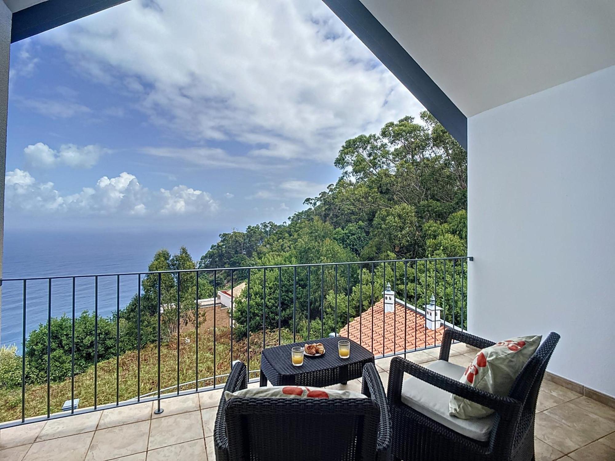 Vinhaticos Villa By Atlantic Holiday Porto Moniz Exterior photo